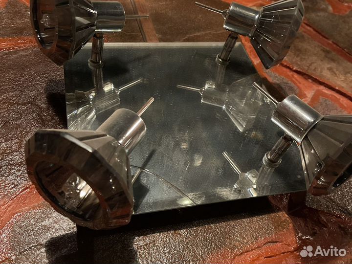 Светильник настенный новый