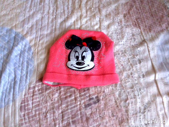 Шапка осенняя-весенняя на девочку 10-12 лет