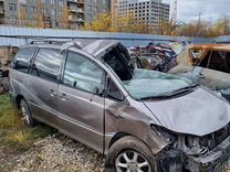 Toyota Previa 2.4 AT, 2004, 280 000 км, с пробегом, цена 380 000 руб.