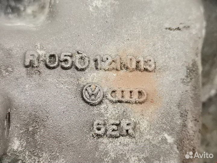 Насос водяной (помпа) для Audi A4 B5 050121010CX