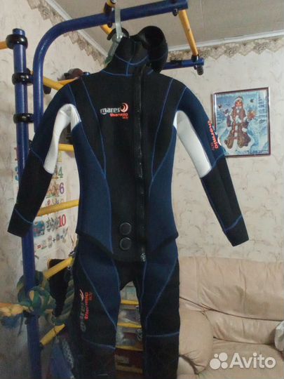 Костюм для дайвинга