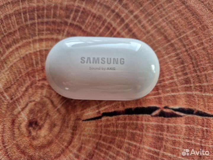 Беспроводные наушники Samsung galaxy buds plus