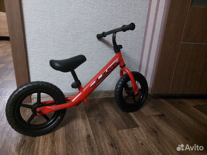 Беговел детский новый