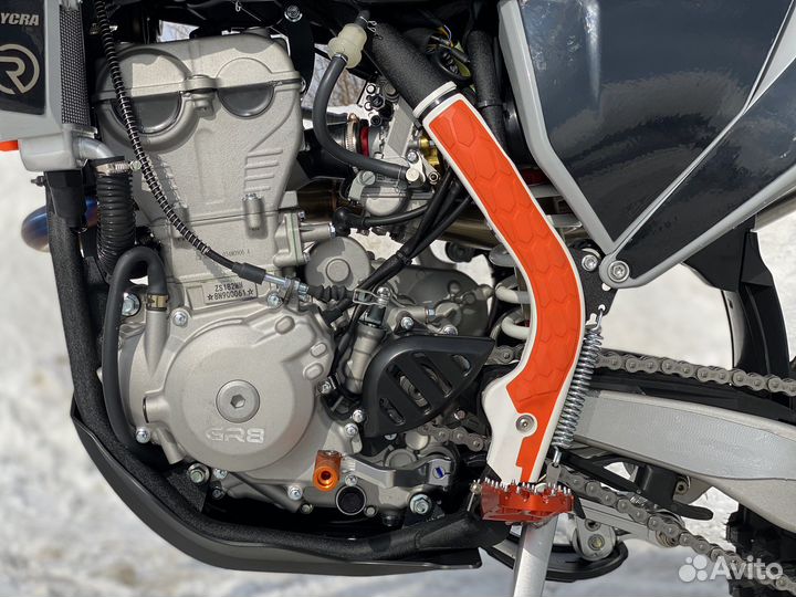 Мотоцикл GR8 F300L (4T 182MN 2x вал. FCR) optimum