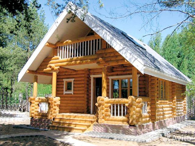Сруб бани из бревна со сборкой
