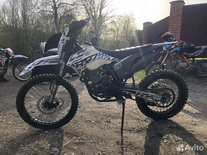 Brz x5 lite white 2023