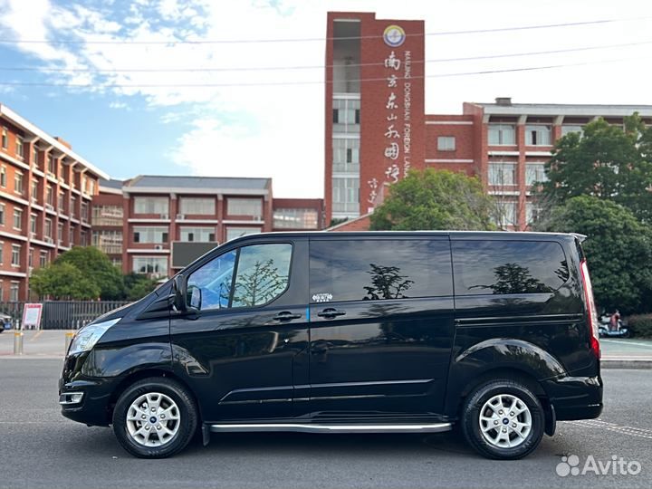 Ford Tourneo Custom 2.0 AT, 2020, 30 000 км