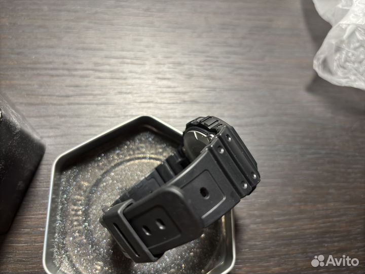 Часы Casio G-shock GW-B5600-2E