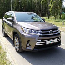 Toyota Highlander 3.5 CVT, 2018, 77 000 км, с пробегом, цена 3 260 000 руб.