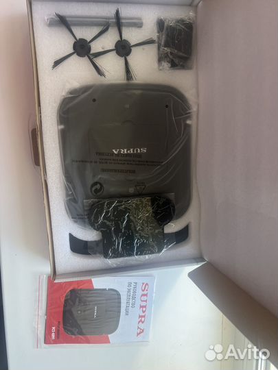 Робот пылесос supra