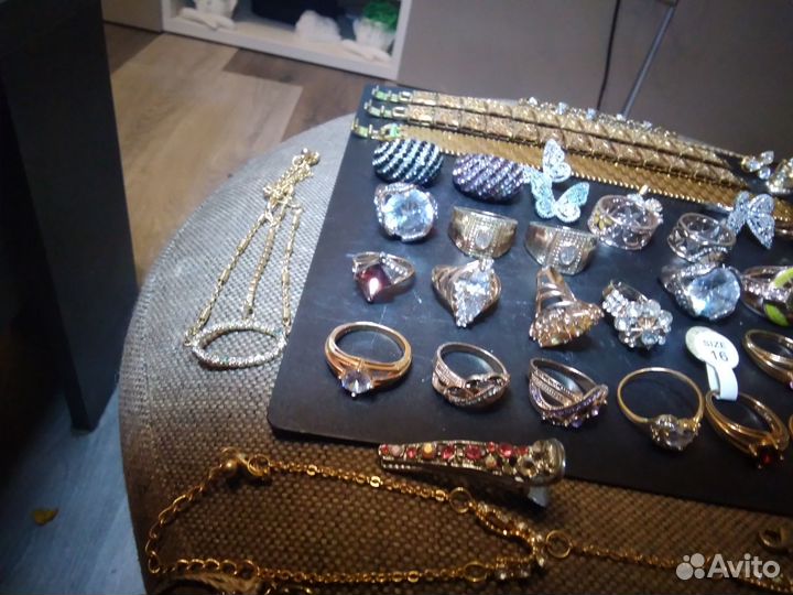 Ювелирные изделия (бижутерия kristi)