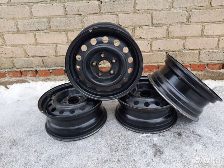 Штампованные диски Хендай, Киа R-15