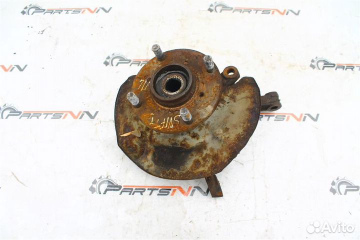 Кулак передний левый Сузуки Свифт