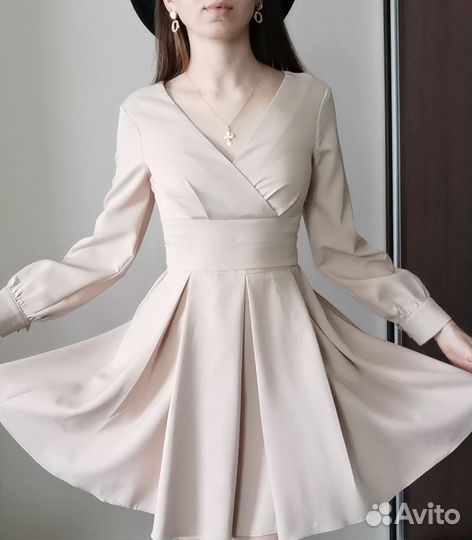 Платье женское 42 44