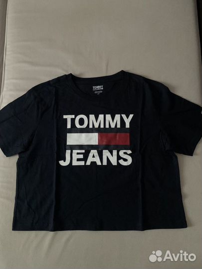 Футболки женские Tommy