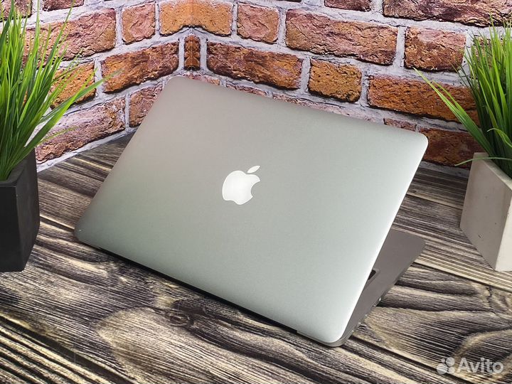 Apple MacBook Pro 13 Retina/i7/16/1024