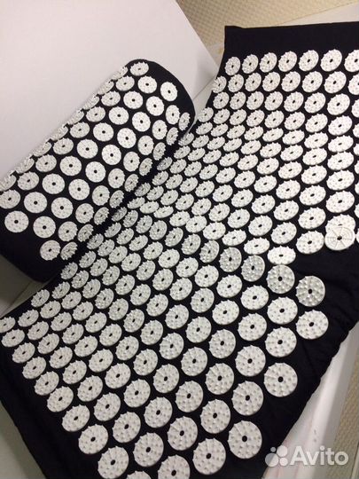 Акупунктурный коврик + валик с иголками