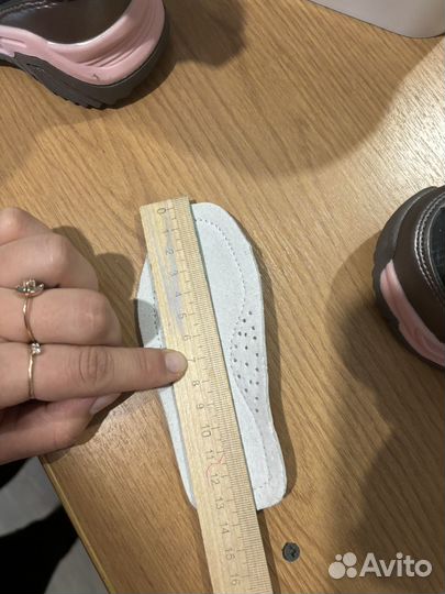 Ботинки демисезонные для девочки 22 размер