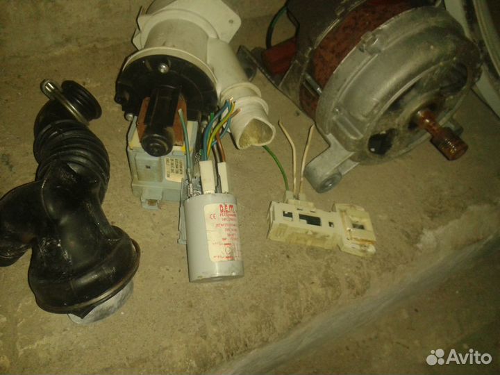 Стиралки з/ч Candy 1040 RU Candy Holiday 1035