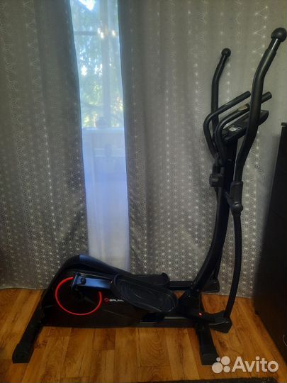 Эллиптический тренажер Brumer