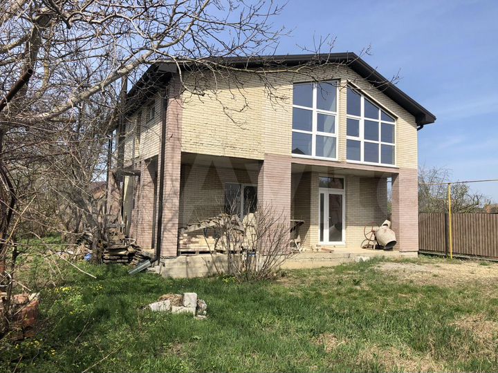 Дом 155 м² на участке 6 сот.