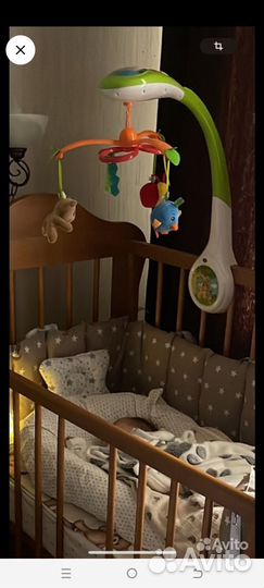 Продам мобиль детский на кроватку