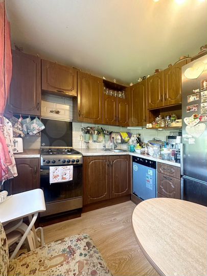 2-к. квартира, 48 м², 5/5 эт.