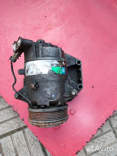 Компрессор кондиционера для Opel Zafira B 13124752