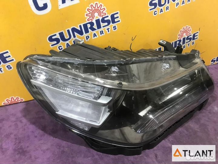 Фара правая honda legend