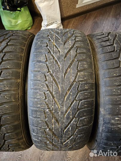 Nokian Tyres Hakkapeliitta R2 SUV 255/55 R19 R