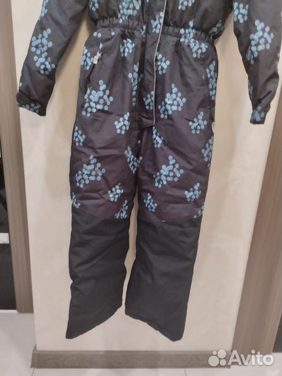 Зимний комбинезон для девочки