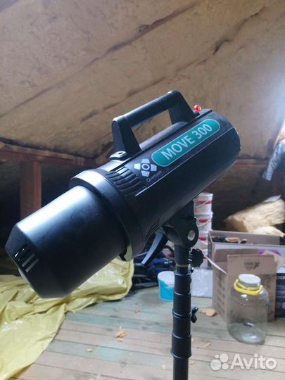 Студийный импульсный свет