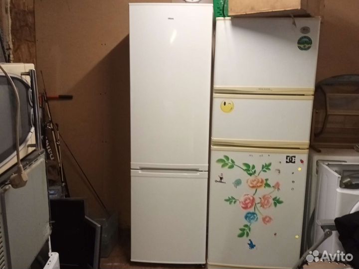 Холодильник Ханса 180/54/60