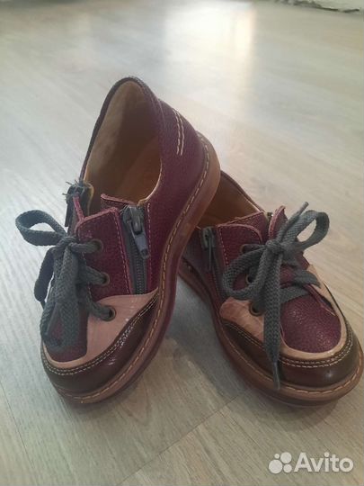 Ботинки на девочку 26 размер