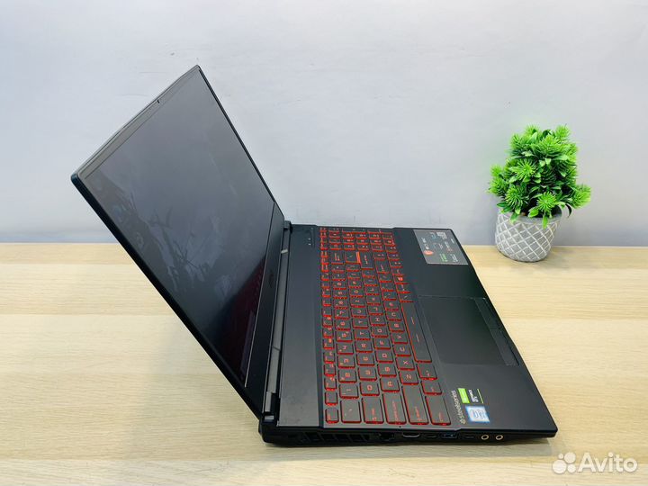 Игровой ноутбук MSI