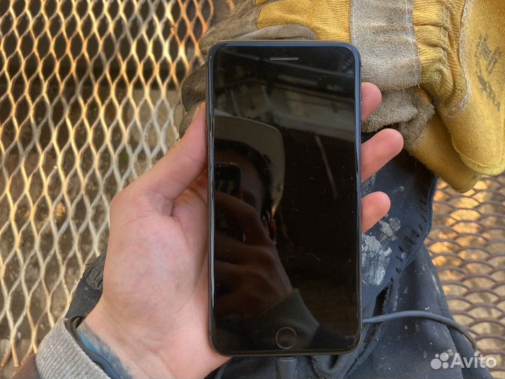 Apple iPhone 8 plus 64gb