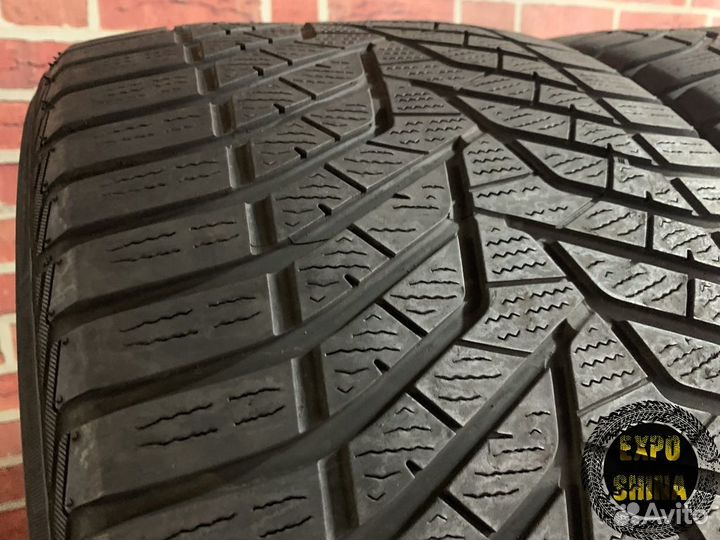 Yokohama BluEarth Winter V905 275/40 R21 и 315/35 R21 107W