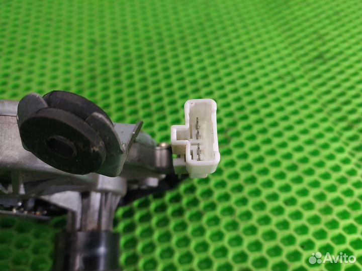 Моторчик стеклоочистителя задний Hyundai Trajet