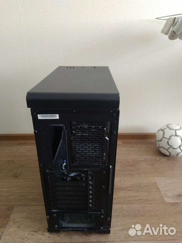 Корпус Thermaltake S500 TG