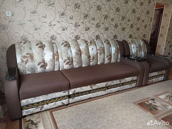 Угловой диван