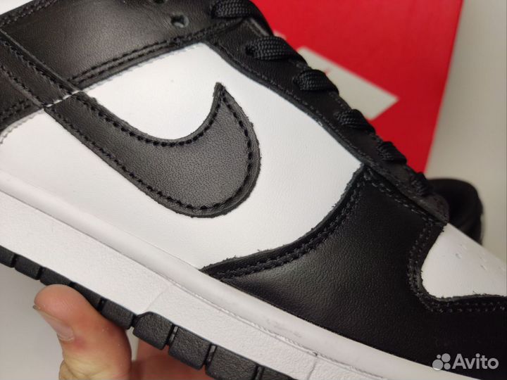 Nike Dunk Low Pro Sb Black White