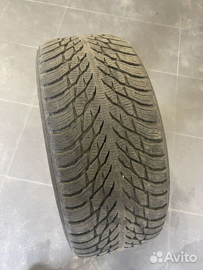 Nokian Tyres Hakkapeliitta R3 SUV 275/45 R21