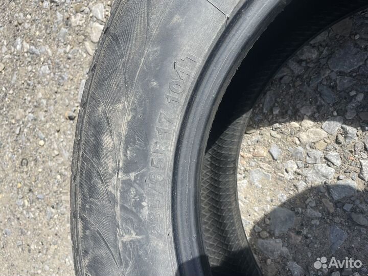 Kumho Solus KL21 235/65 R17 104T