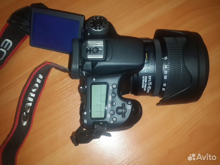 Canon EOS 70D