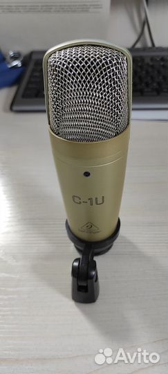 Микрофон Behringer C-1U