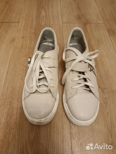 Кроссовки женские zenden