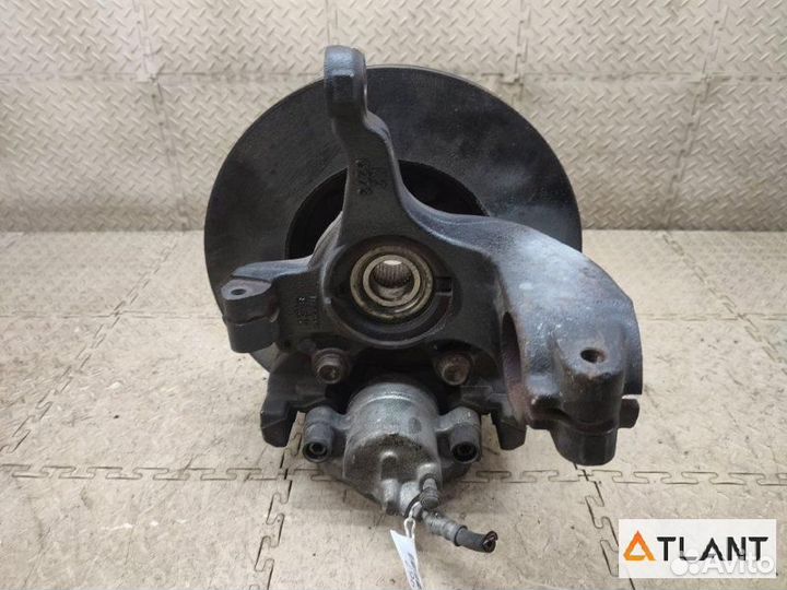 Ступица передняя левая mazda premacy