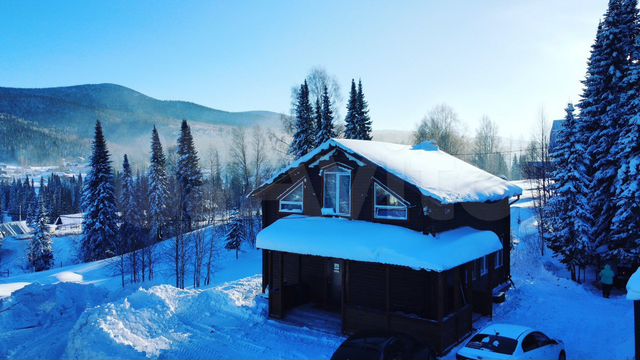 Коттедж 150 м² на участке 15 сот.