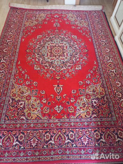 Ковер шерстяной