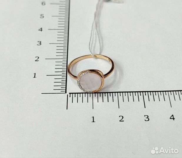 Золотое кольцо с камнем 17,5р
